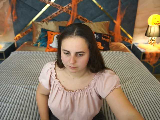 DariaCalm live cam on BongaCams