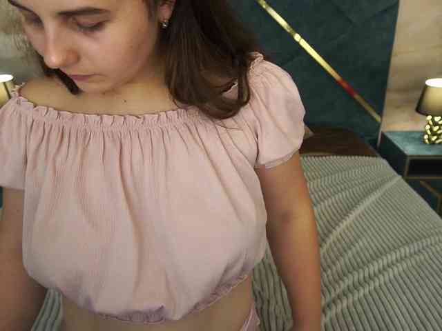 DariaCalm webcam