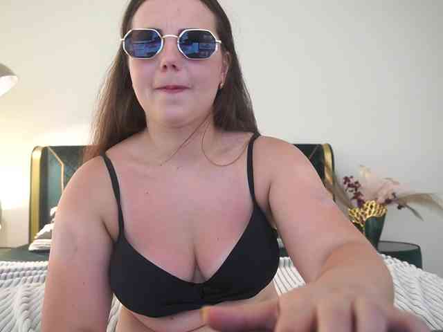 DariaCalm webcam