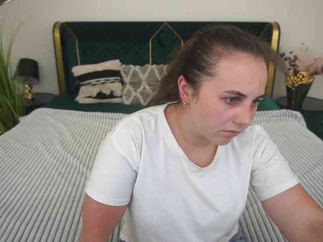 DariaCalm webcam