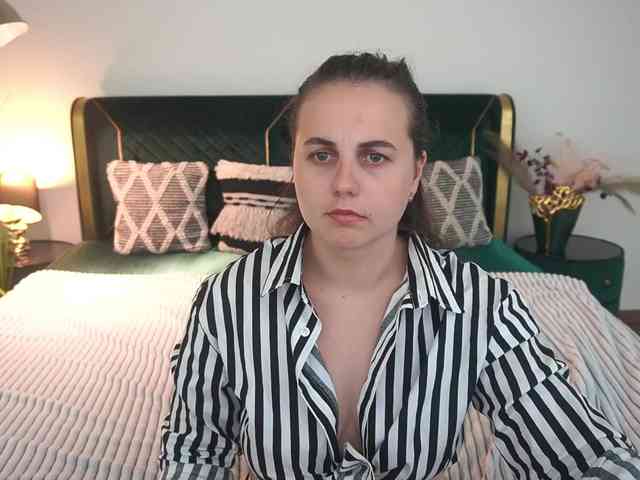 DariaCalm webcam