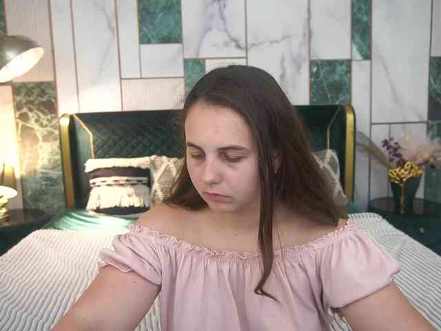 DariaCalm webcam