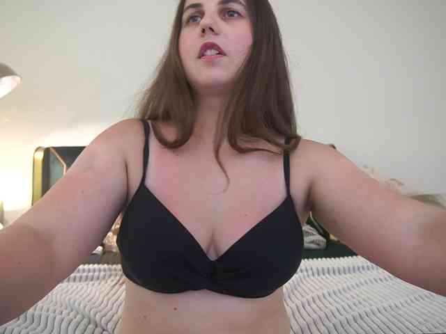 DariaCalm webcam