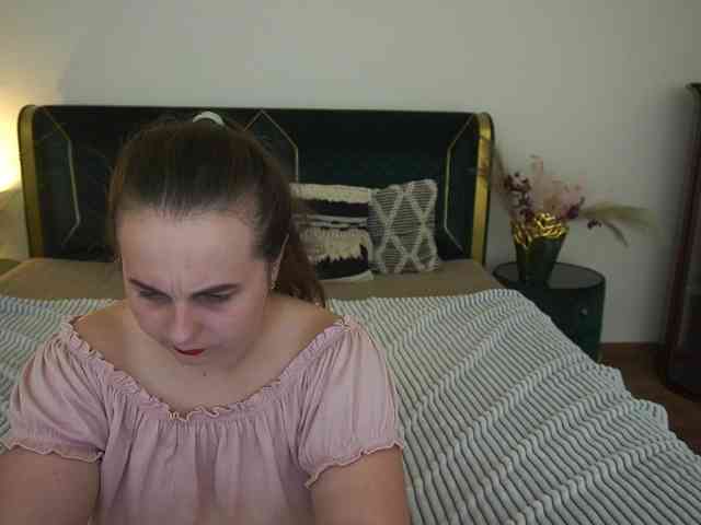 DariaCalm webcam