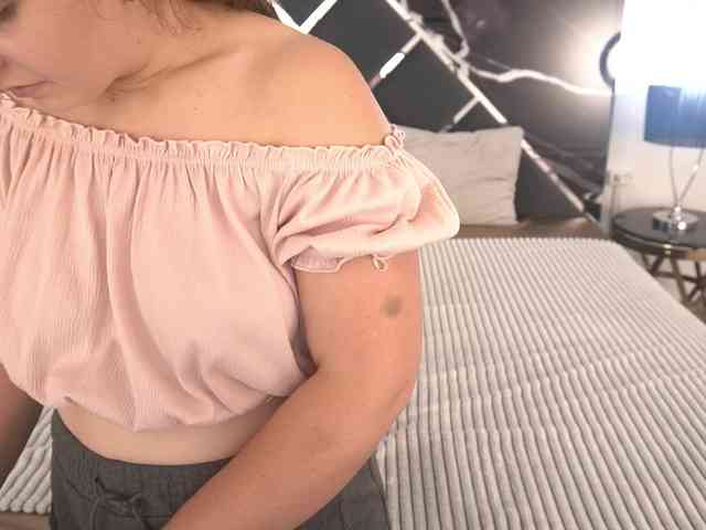 DariaCalm webcam