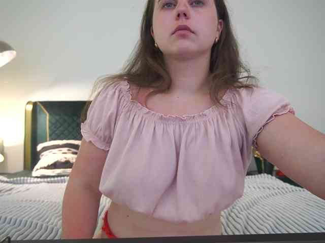 DariaCalm webcam