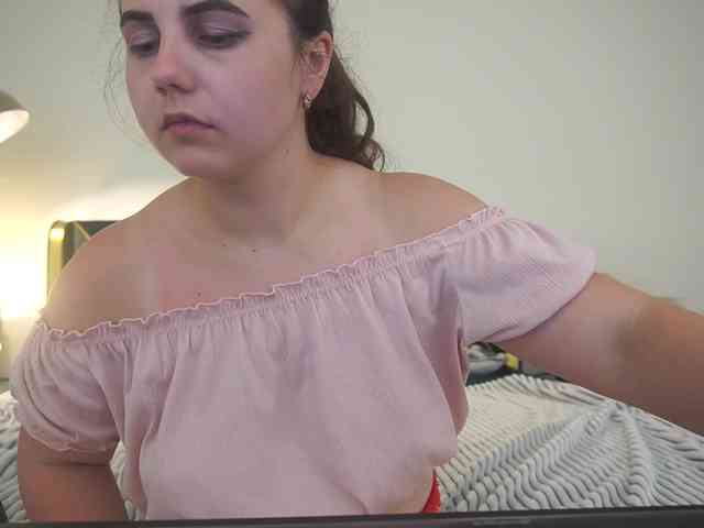 DariaCalm webcam