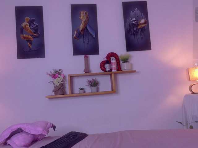 liia-valmont live cam on BongaCams