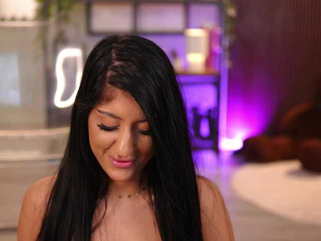 DariaVeil live cam on BongaCams