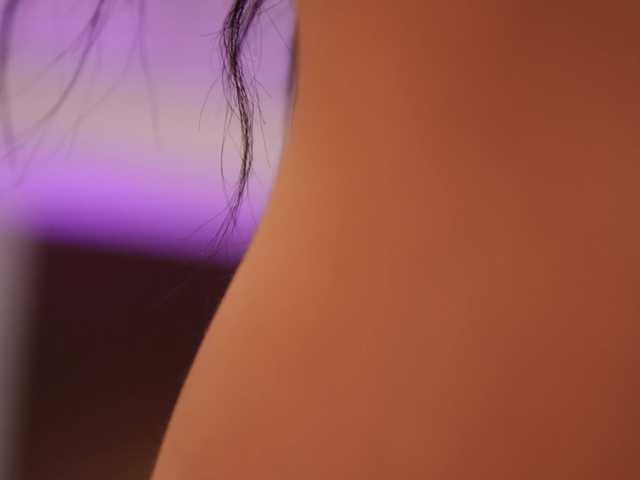 DariaVeil live cam on BongaCams