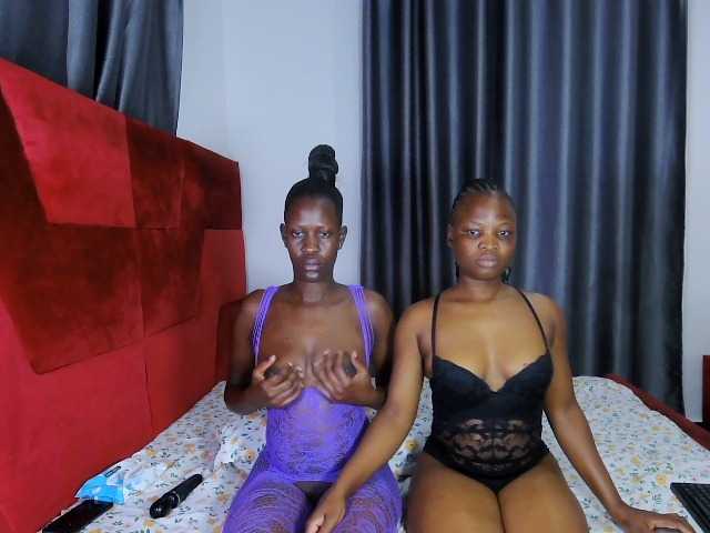 queenbees live show