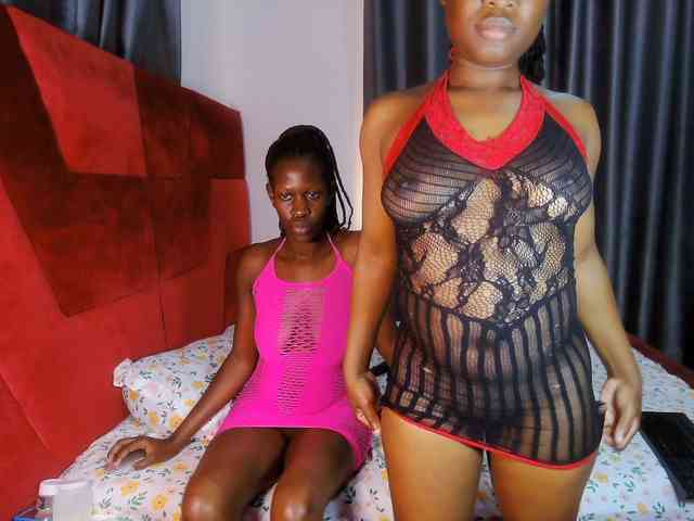 Queenbees Sex Cam Show