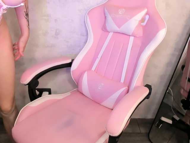 Ariel-Pika live cam on BongaCams