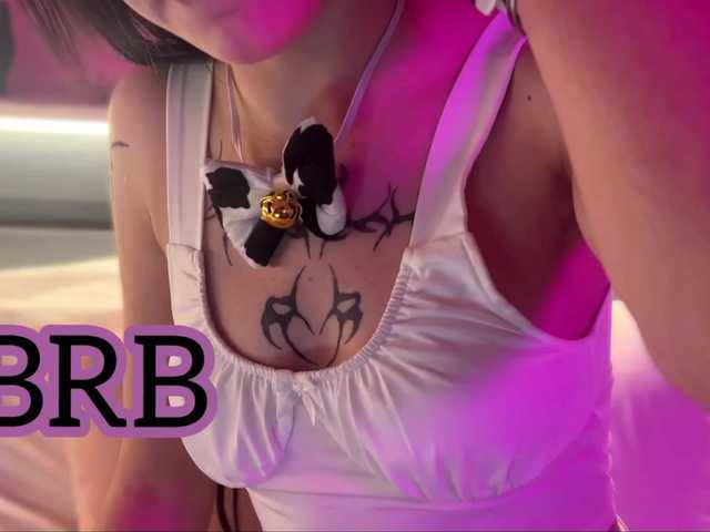 Ariel-Pika live cam on BongaCams