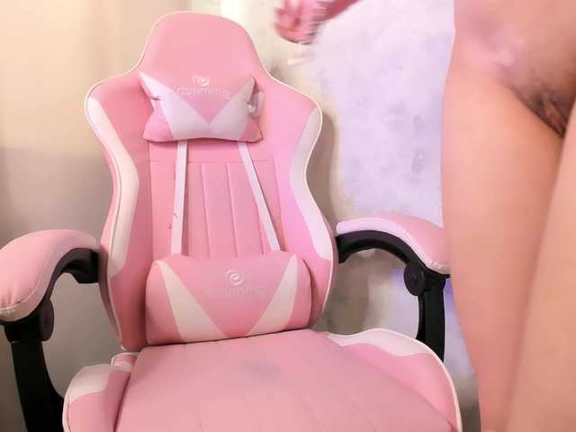 Ariel-Pika live cam on BongaCams