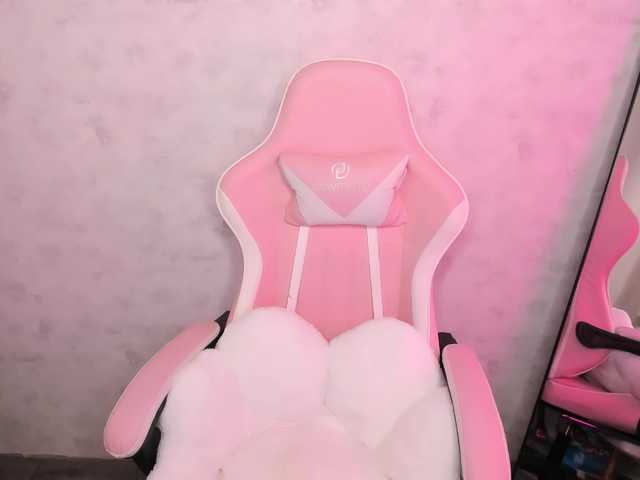 Ariel-Pika live cam on BongaCams