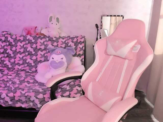 Ariel-Pika live cam on BongaCams