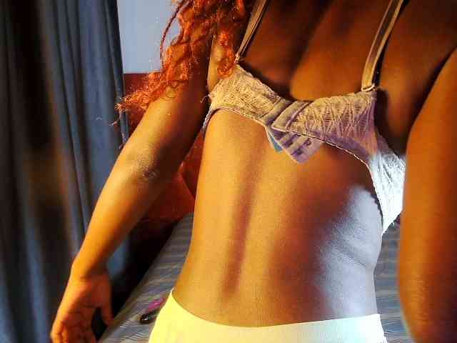Baddiedoll webcam