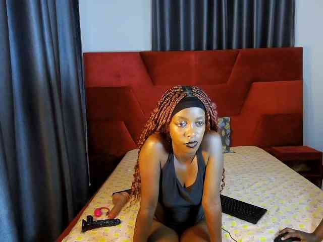 Baddiedoll webcam