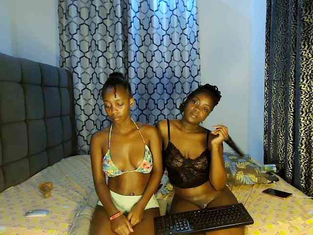Baddiedoll Sex Cam Show