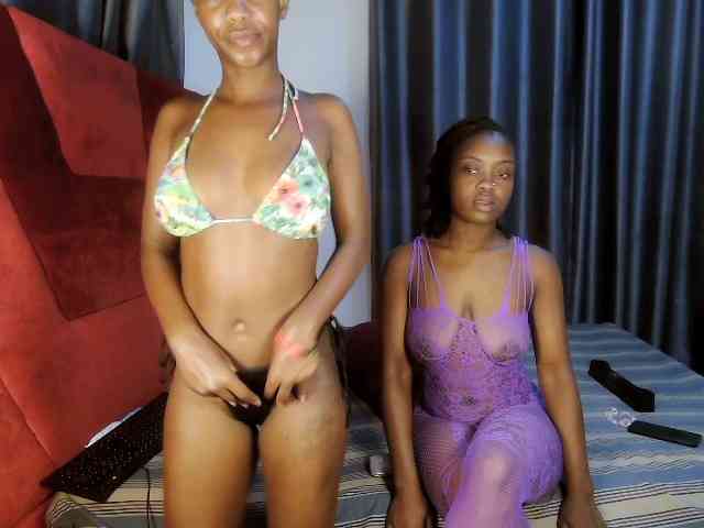 Baddiedoll Sex Cam Show