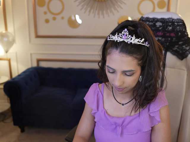AnettaKiss live cam on BongaCams