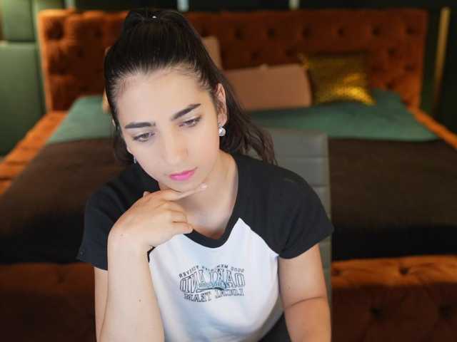 AnettaKiss live cam on BongaCams