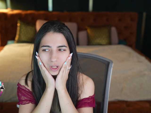 AnettaKiss live cam on BongaCams
