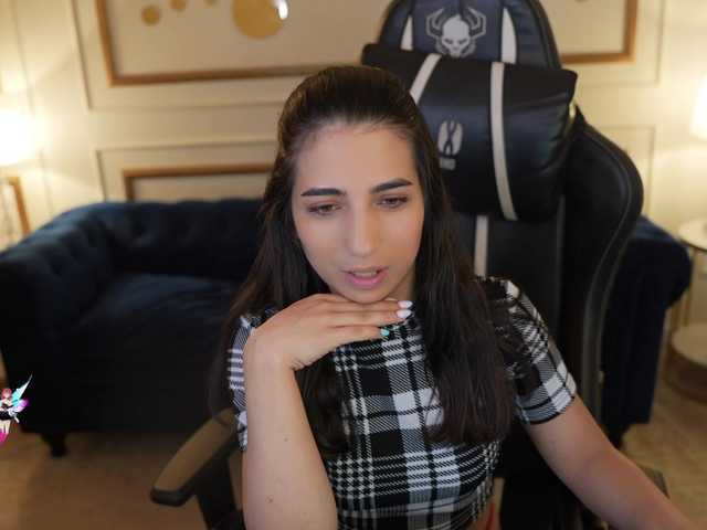 AnettaKiss live cam on BongaCams