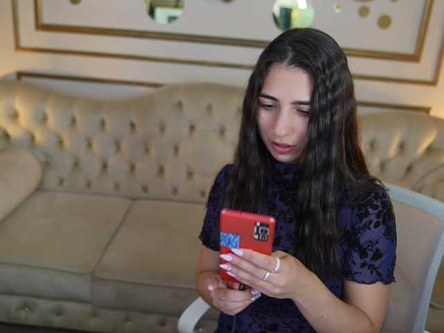 AnettaKiss live cam on BongaCams