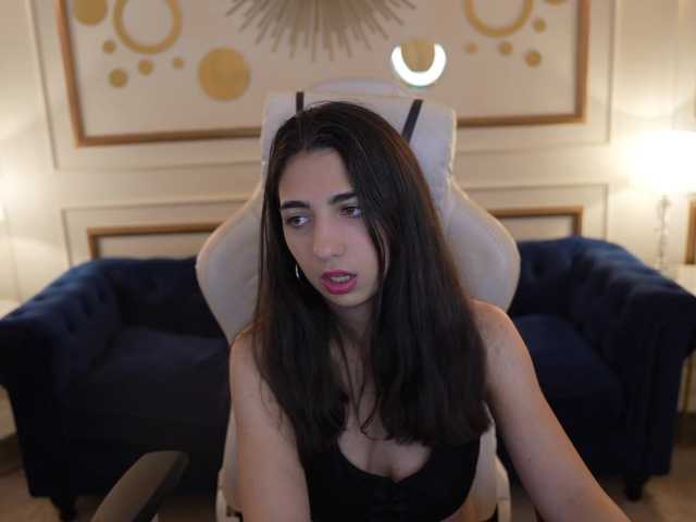 AnettaKiss live cam on BongaCams