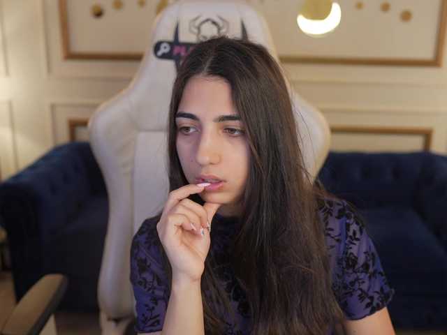 AnettaKiss live cam on BongaCams