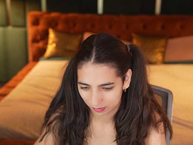 AnettaKiss live cam on BongaCams
