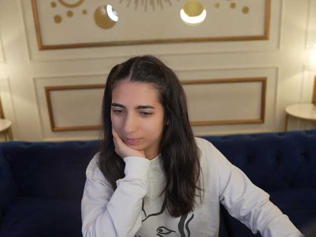 AnettaKiss live cam on BongaCams