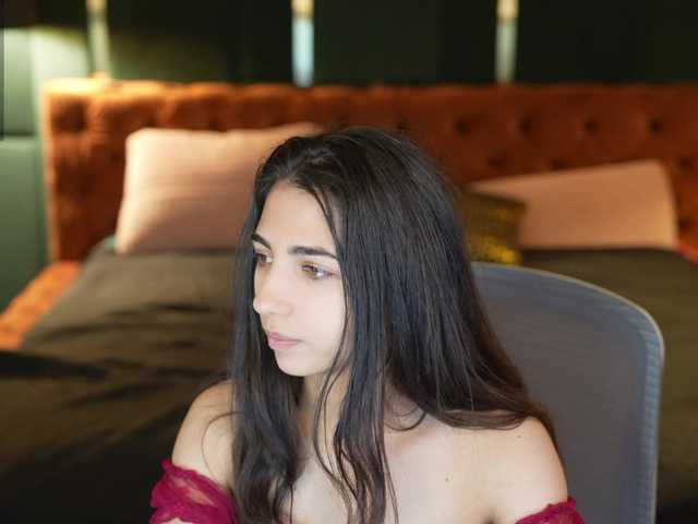 AnettaKiss live webcam show