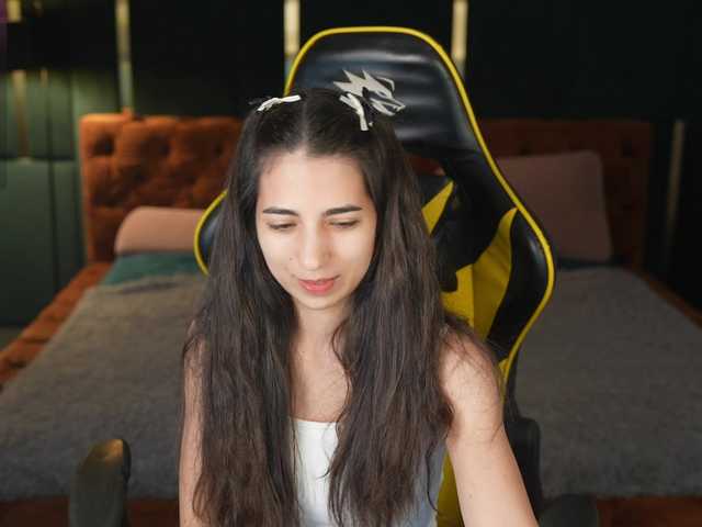 AnettaKiss live cam on BongaCams