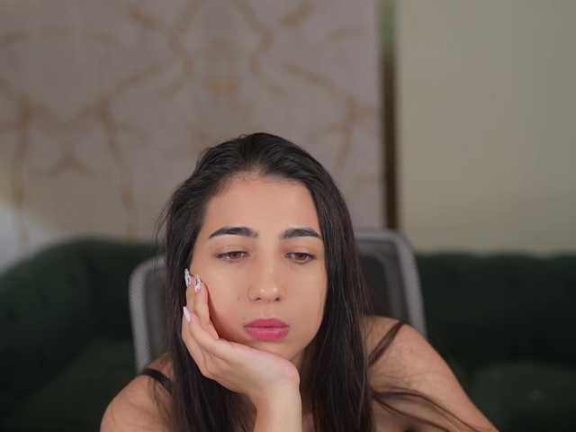 AnettaKiss live cam on BongaCams