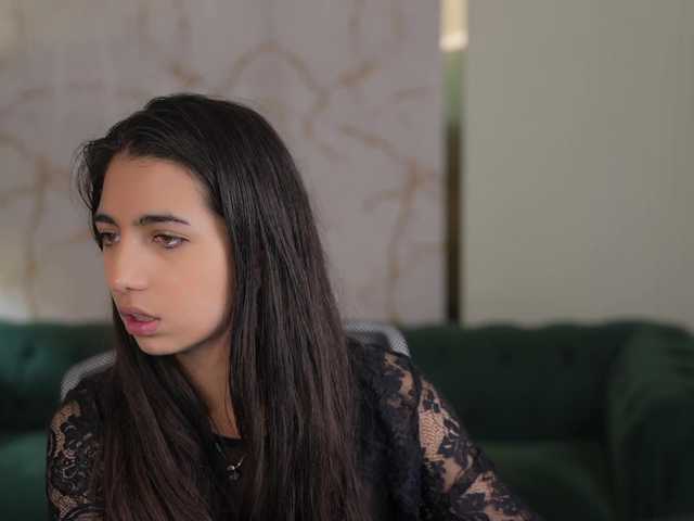 AnettaKiss live cam on BongaCams