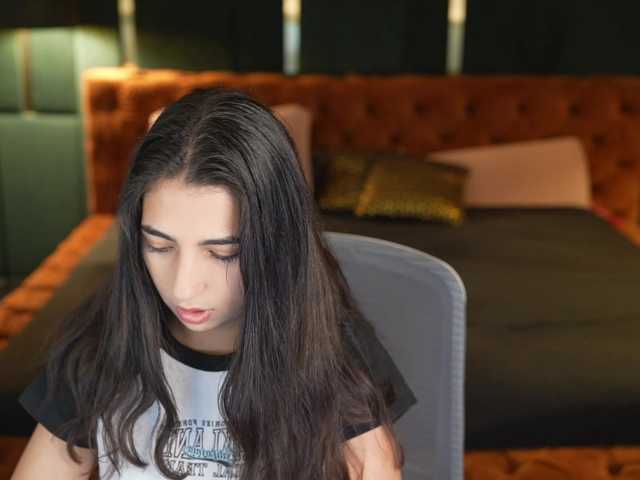 AnettaKiss live webcam show