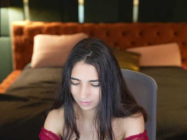 AnettaKiss live webcam show