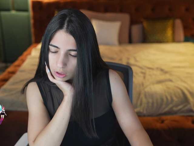 AnettaKiss live cam on BongaCams