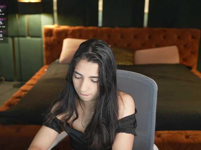 AnettaKiss live webcam show