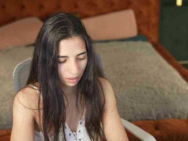 AnettaKiss webcam