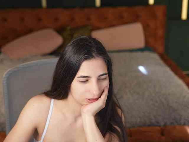 AnettaKiss webcam