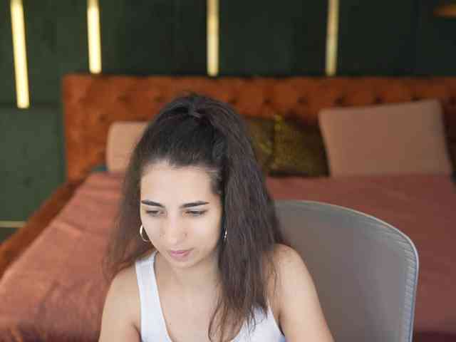 AnettaKiss webcam