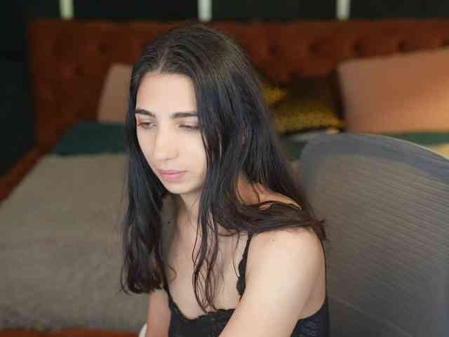 AnettaKiss webcam