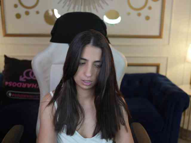 AnettaKiss webcam