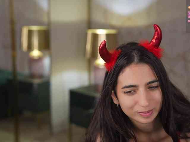 AnettaKiss webcam