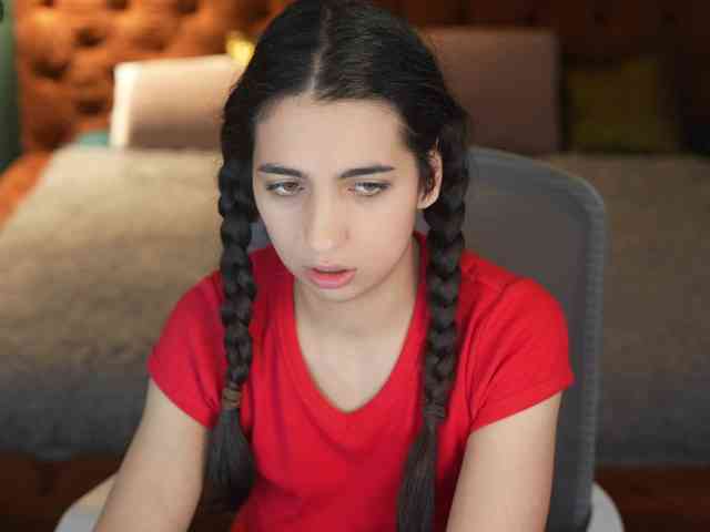 AnettaKiss webcam