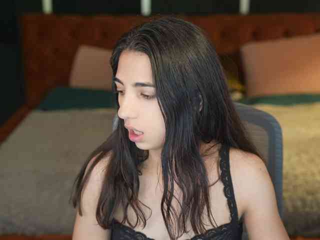 AnettaKiss webcam